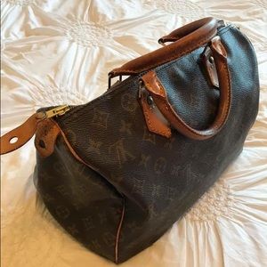 Louis Vuitton speedy very old
